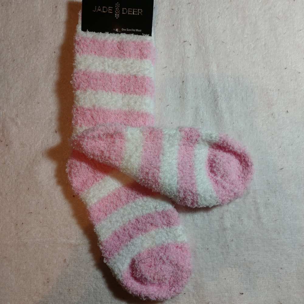 NWT Jade Deer Pink and white striped, warm & fuzzy, super soft socks!
